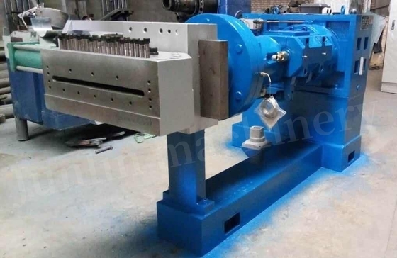 PLC Controlled Silicone Rubber Extruder Machine For Industrial Use