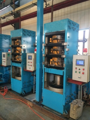 เครื่องวัลคาไนซ์ยางตันควบคุมด้วย PLC รุ่น YLL-4/8000 ขนาด 4000kN-30000kN