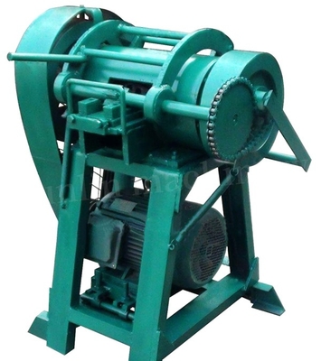 High Efficiency Waste Tire Block Cutting Machine / Tyre Block Cutter 420r/Min