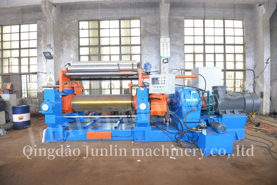 XK-560 22 Inch PLC Controlled Open Mill Rubber Mixing Machine / Rubber Mixer