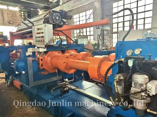 XK-810 Two Roll Rubber Mixing Equipment / Open Mill Mixing With Stock Blender