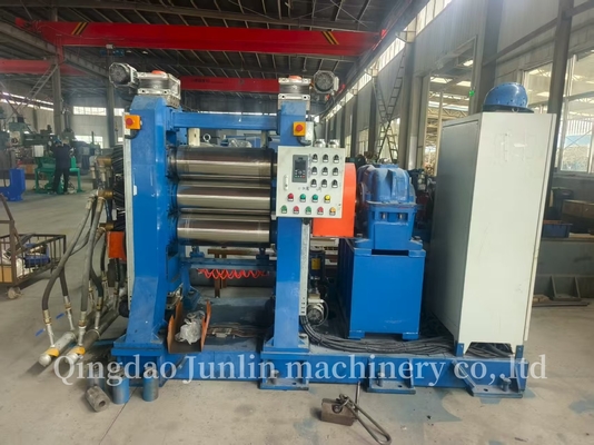 Efficient Adjustable Speed 4 Roll Rubber Calender Machine With Chilled Cast Iron Rolls